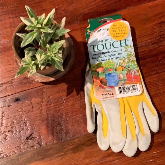 Bellingham Accessories Nitrile Touch Gardening Gloves Poshmark